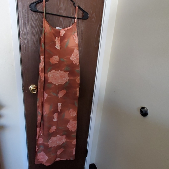L.A.N.Y. LIBERTY APPAREL MAXI DRESS - Picture 2 of 5